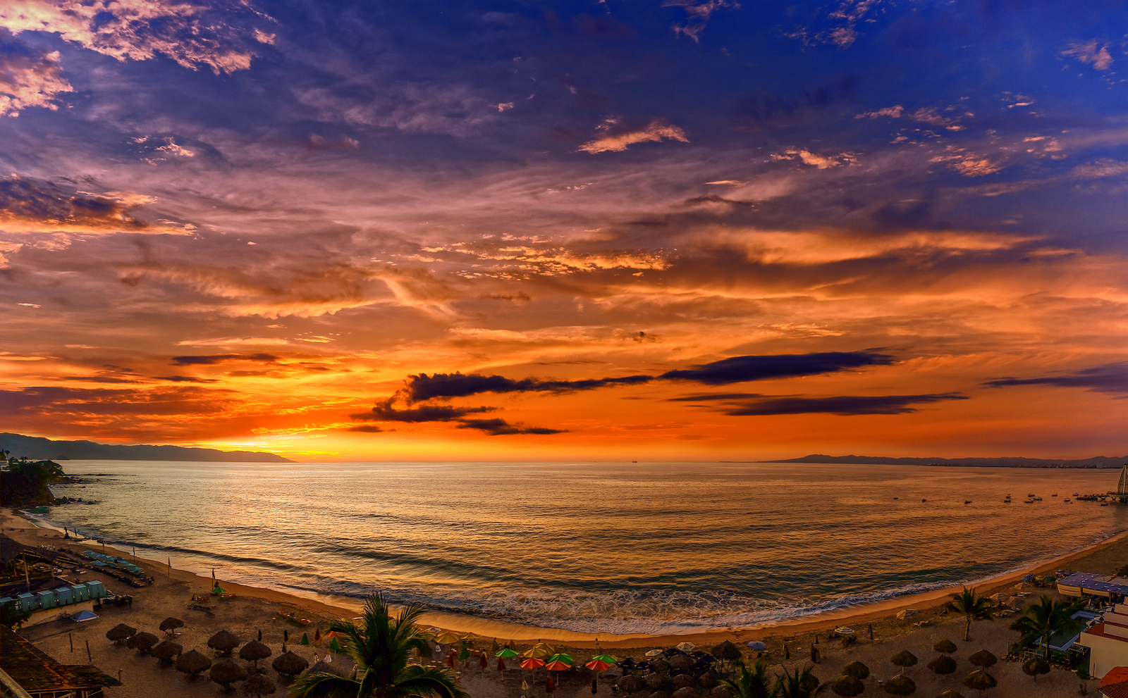 Best Time to Go to Puerto Vallarta | Complete Travel Guide